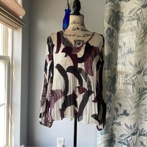 Chico’s whimsigoth flowy abstract print top - size 2